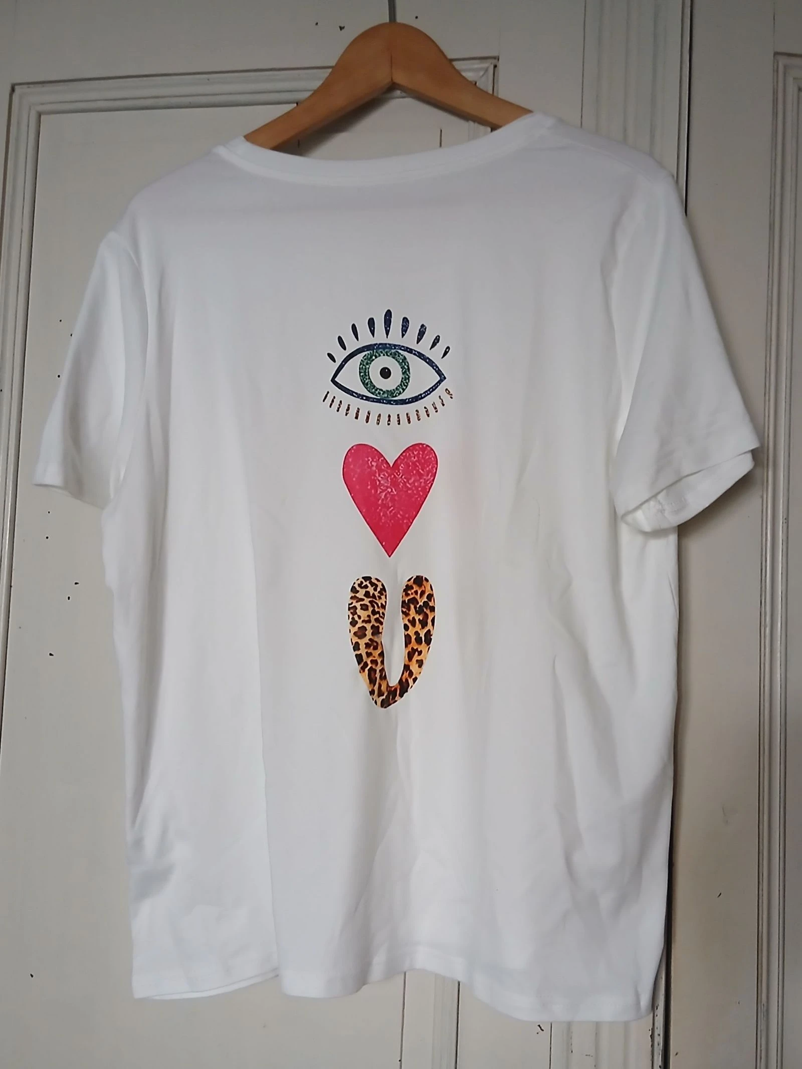 T-shirt blanc original avec détails graphiques - Taille XL